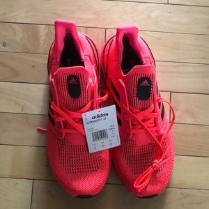 Adidas Men’s ultraboost 20 running shoes NWT